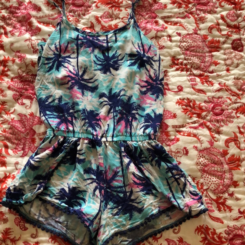 EPIC THREADS ROMPER SIZE M ❕💜⚡️🦓